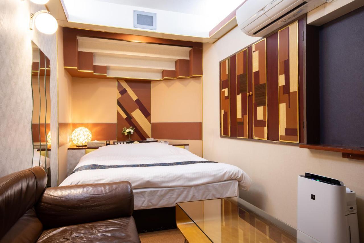 天然個室温泉 Hotel Lafontaine 諏訪 (Adults Only) Suwa  Ngoại thất bức ảnh