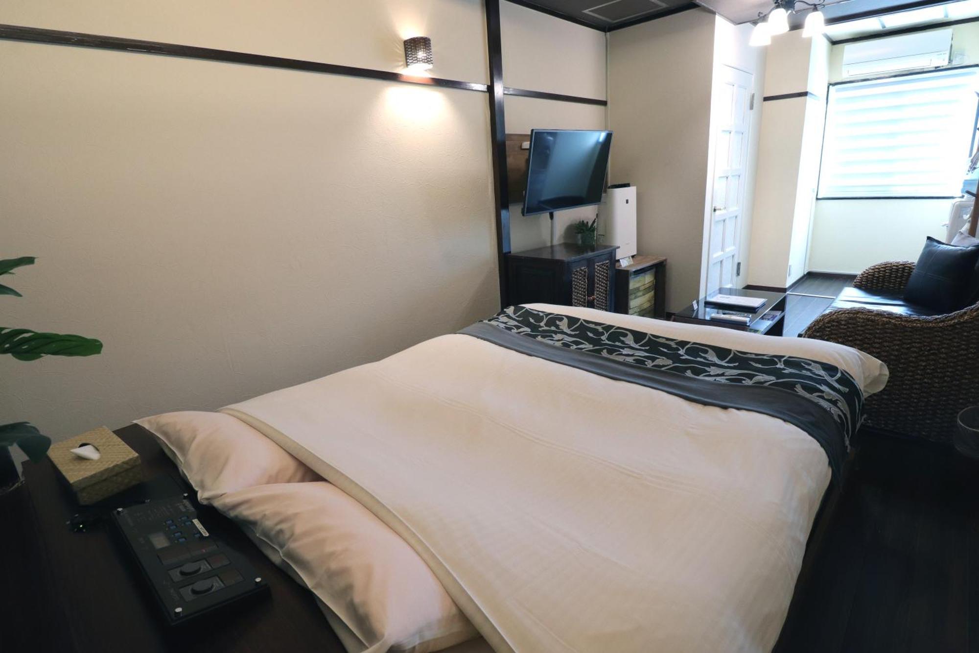 天然個室温泉 Hotel Lafontaine 諏訪 (Adults Only) Suwa  Ngoại thất bức ảnh